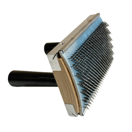 Gugita Carding Hangle with Hard Metal Blade – For Polishing Cloths & Sisal Brushes