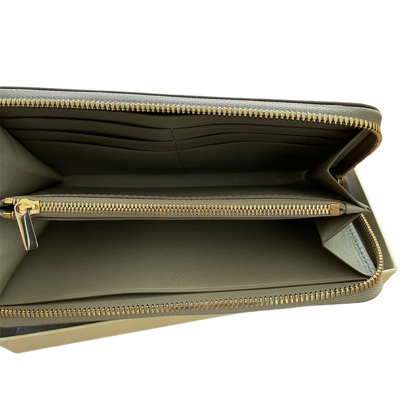 New Rolex leather women grey long wallet 2022 - Image 2