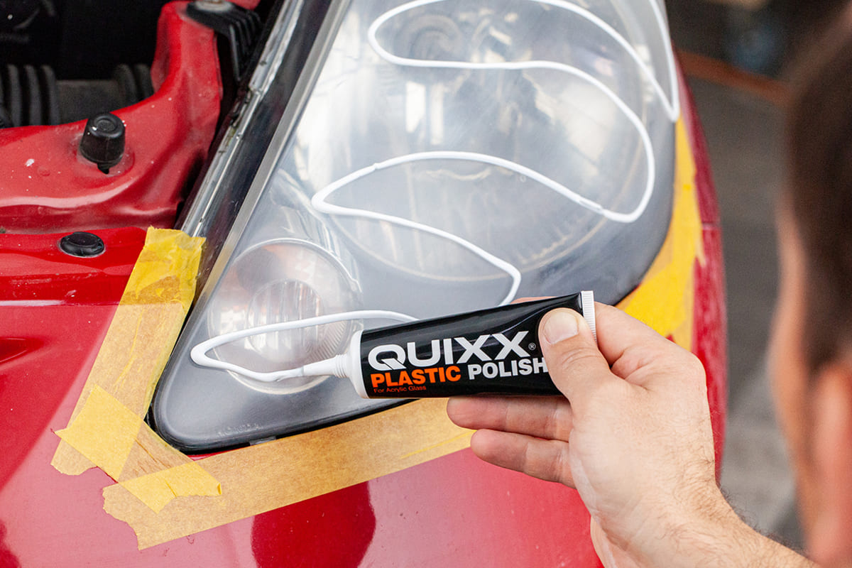 QUIXX Headlight Restoration Kit Removes Yellowing + UV Sealer Plastic Lenses, ref. 00084 - Image 11