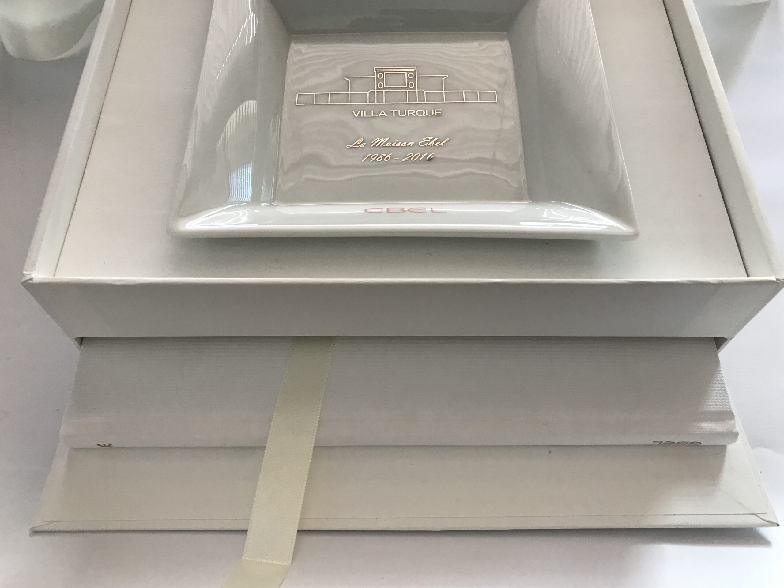 New Ebel watch ashtray with box and paper with Ebel history - Image 4