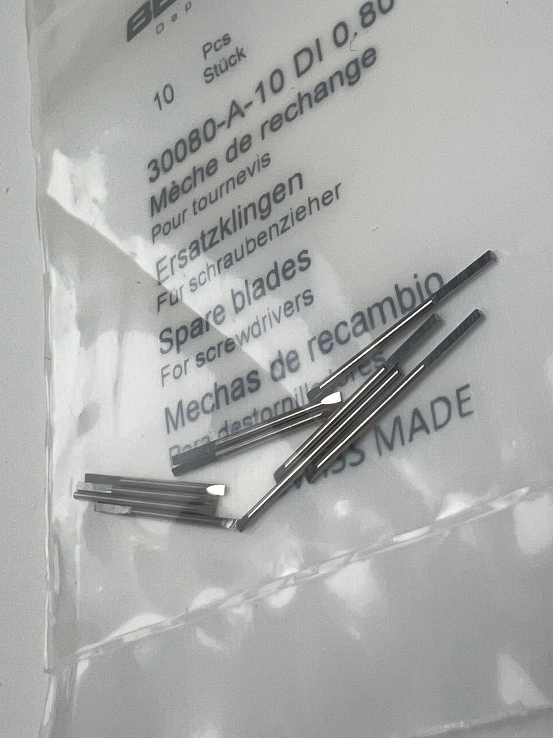 Bergeon 30080-A-10 DI 0.80mm Steel Screwdriver Blades - Pack of 10 - Image 6