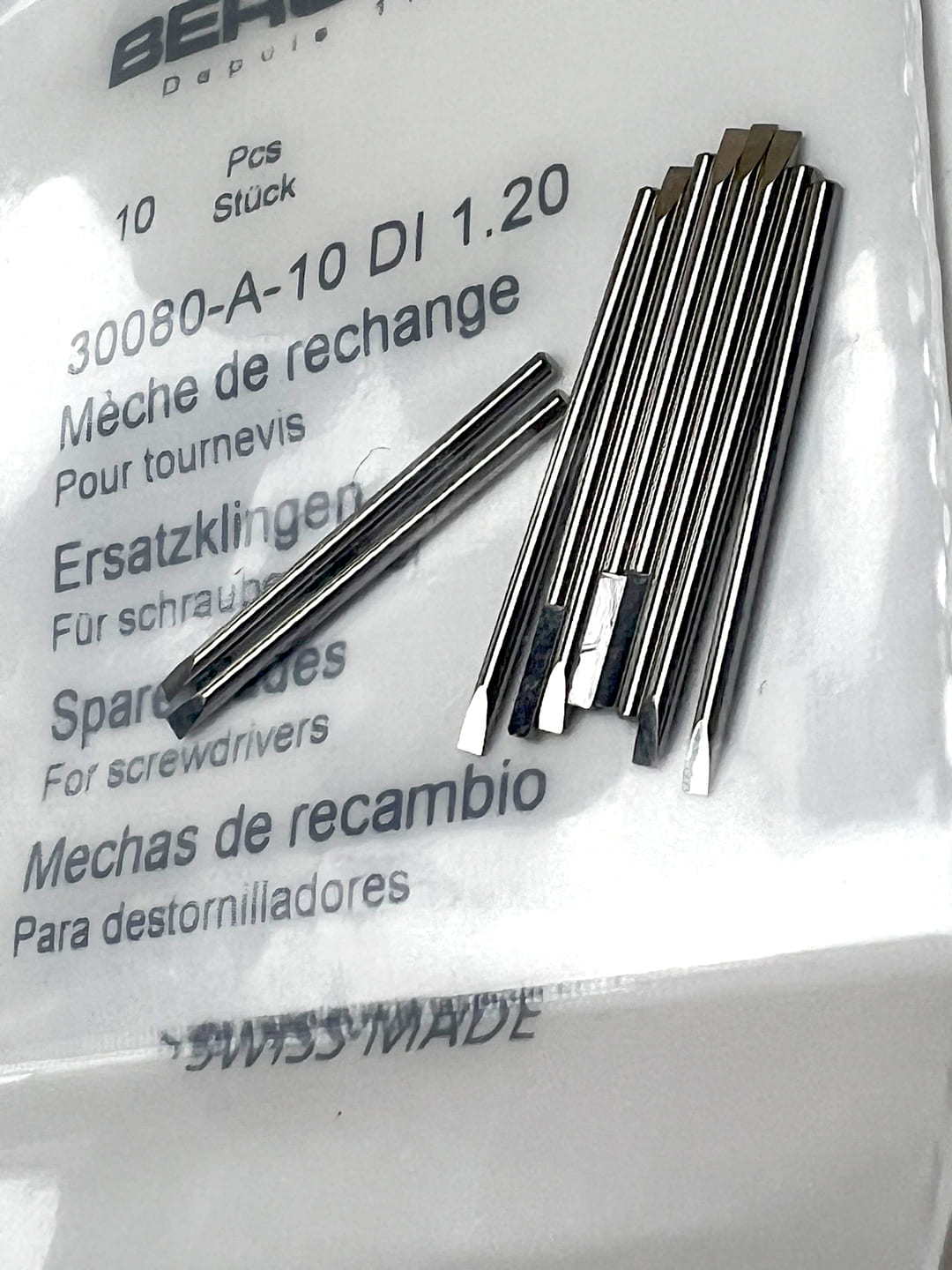 Bergeon 30080-A-10 DI 1.20 Replacement Screwdriver Blades - Pack of 10 - Image 10