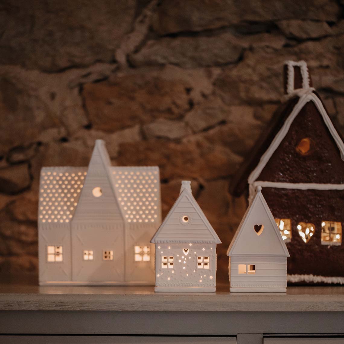 Illuminated House Gingerbread - Image 2