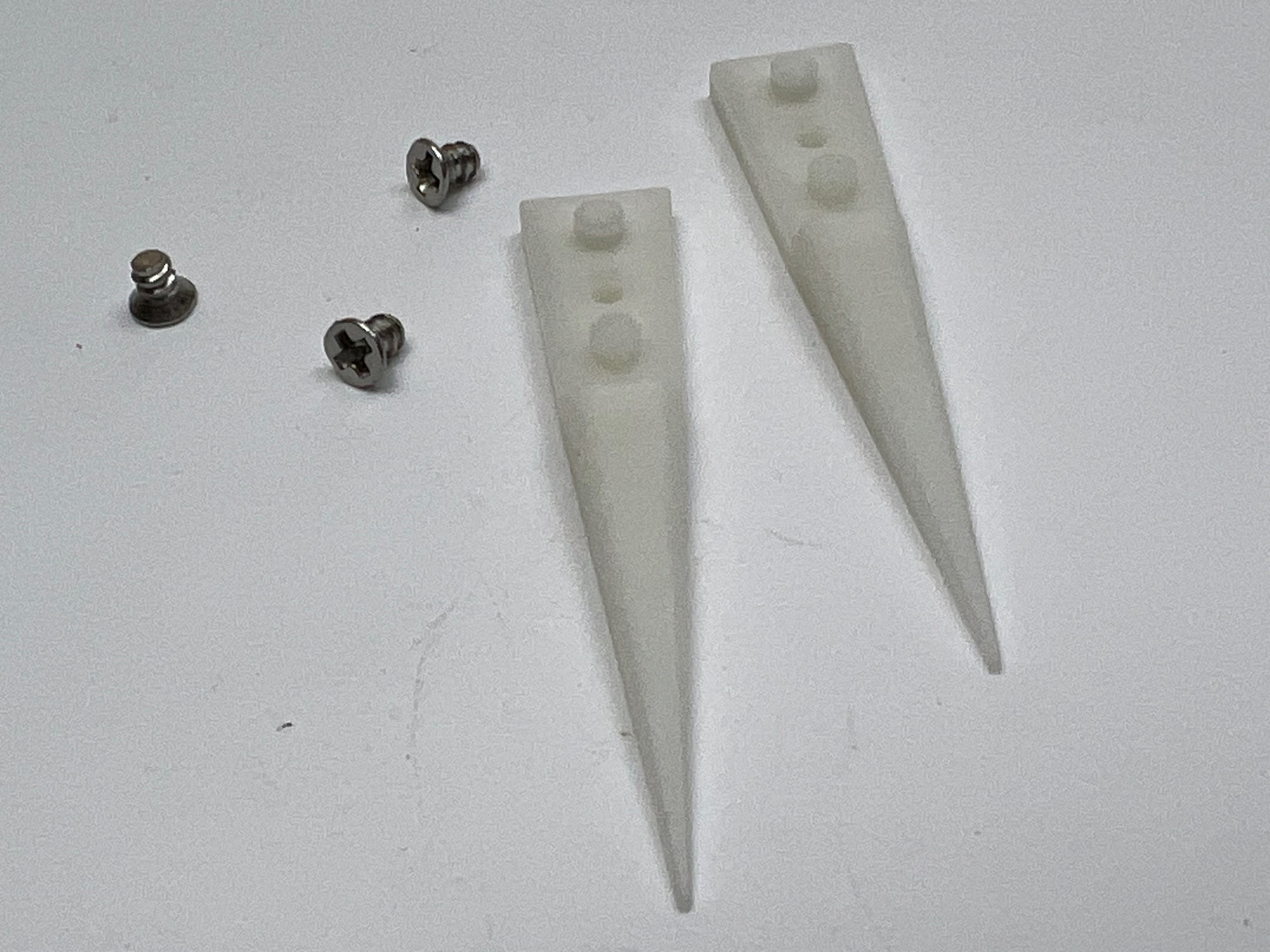Bergeon 6571-DGR-BR-3 Delrin Tweezer Replacement Tips Pair - Image 2
