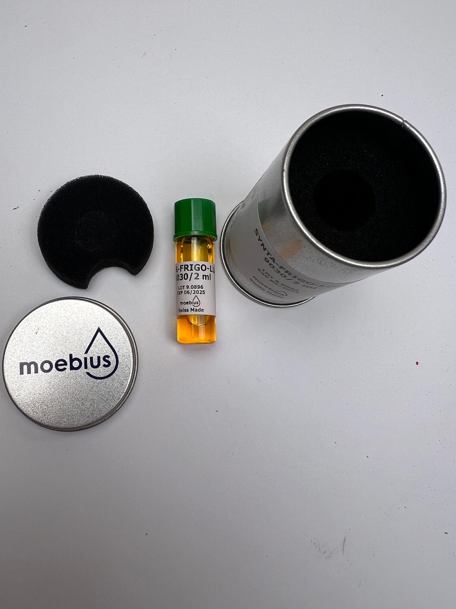 EXPIRED: Moebius Synta-Frigo-Lube 9030 Synthetic Thin Oil for Watchmaking - Image 3